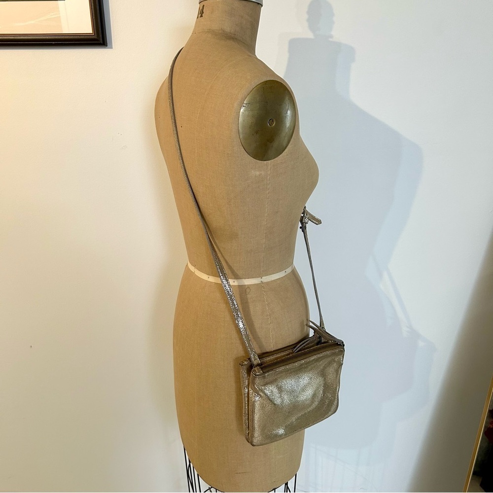 Eileen Fisher Gold Metallic Leather Crossbody Bag - Picture 4 of 12